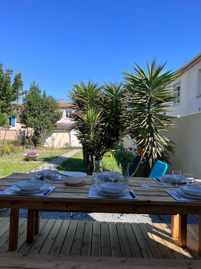 Charmante Maison Climatisee Avec Piscine Au Calme A Carcassone Kültér fotó